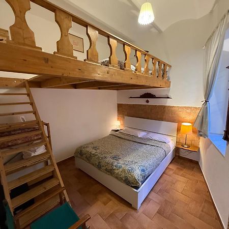 Nel Bel Mezzo Di Pisa Apartment Bagian luar foto
