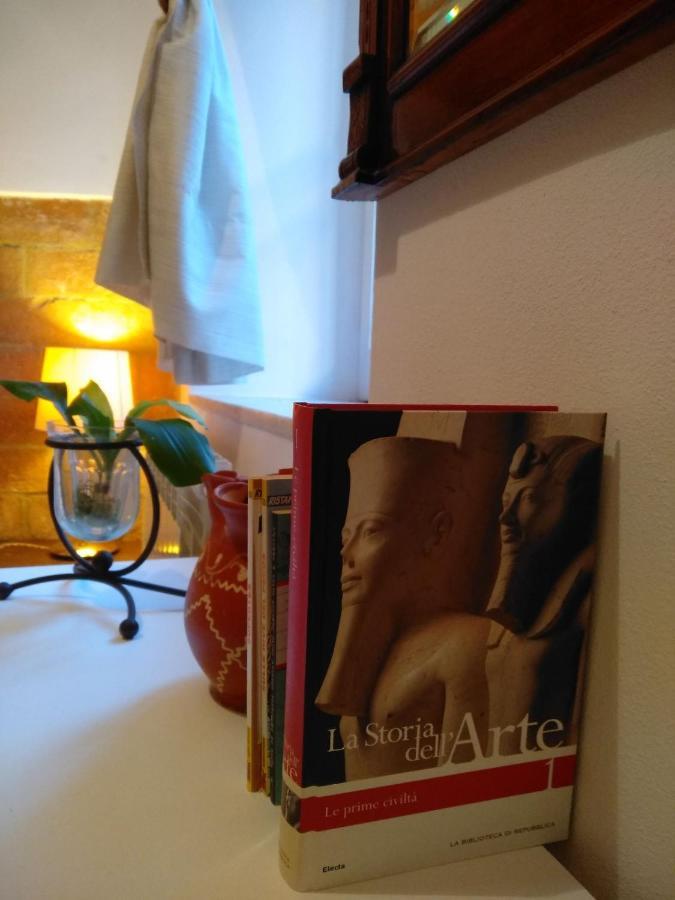 Nel Bel Mezzo Di Pisa Apartment Bagian luar foto
