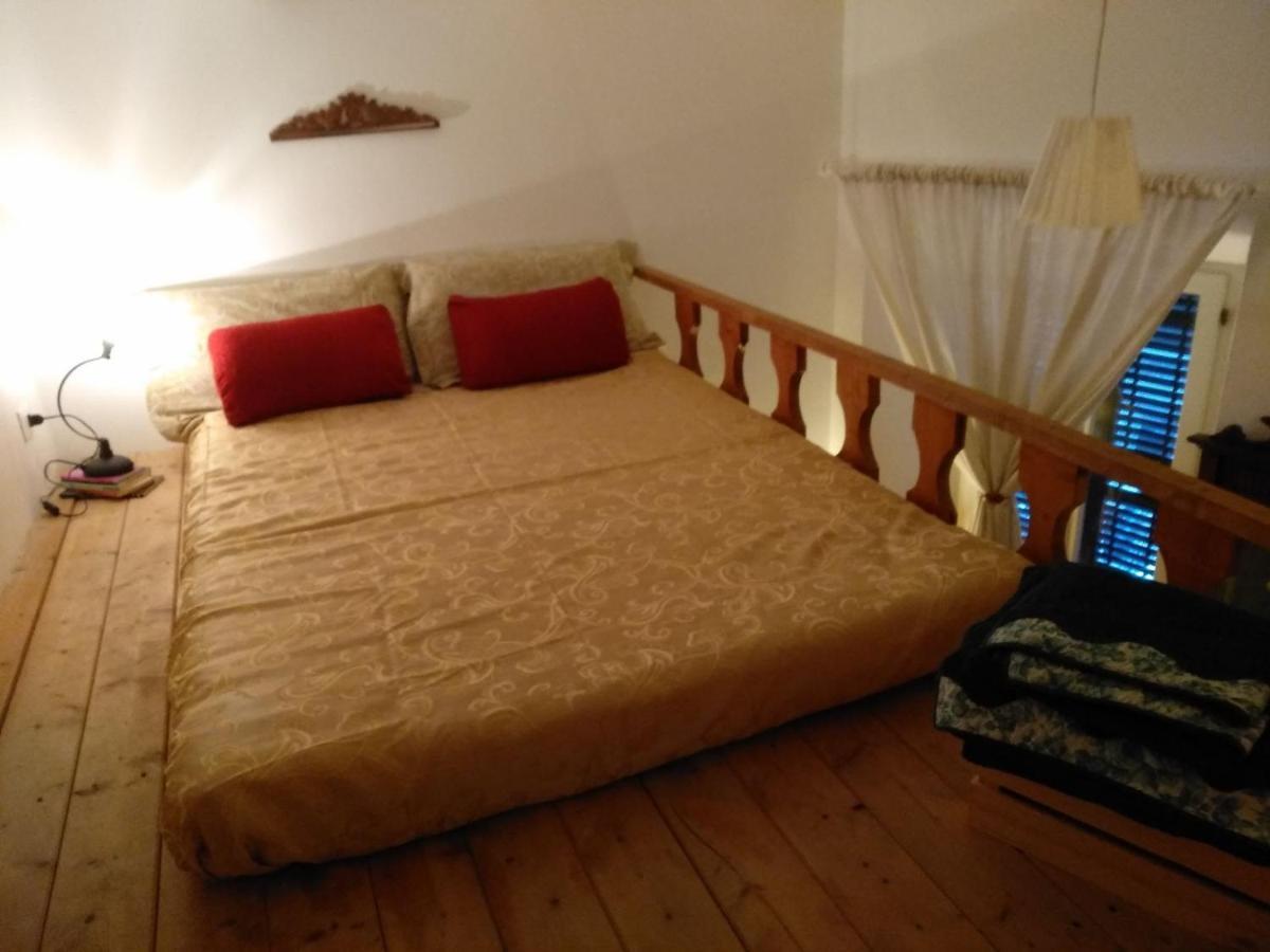 Nel Bel Mezzo Di Pisa Apartment Bagian luar foto