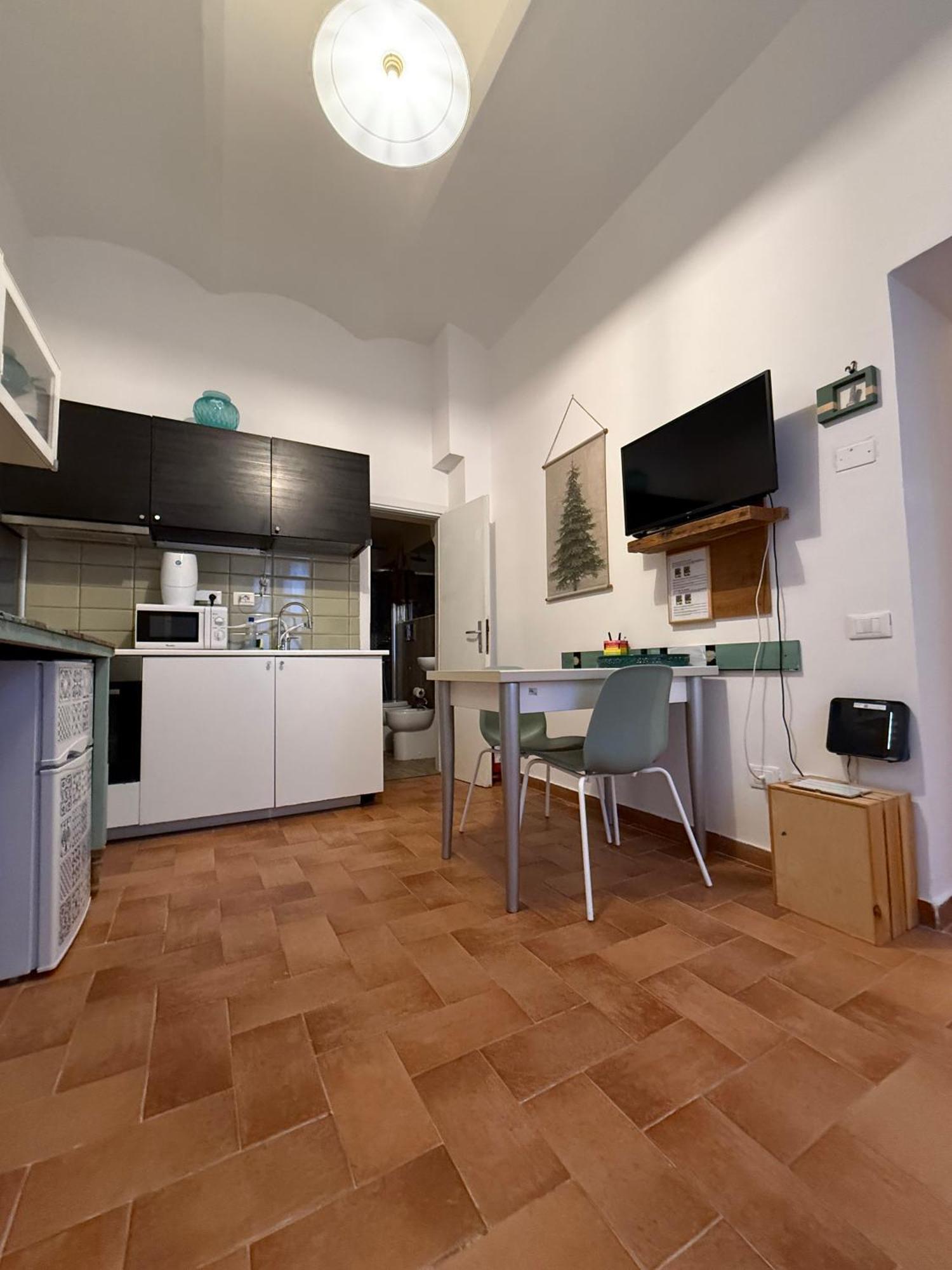 Nel Bel Mezzo Di Pisa Apartment Bagian luar foto